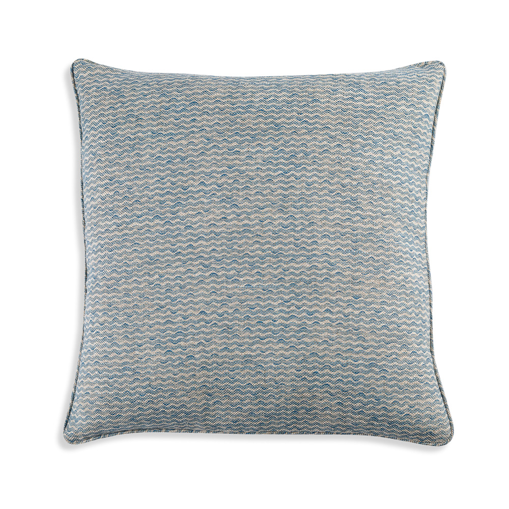 Cushion in Light Blue Popple